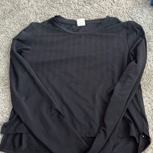 Zyia Black Chillcicle Long Sleve Crop